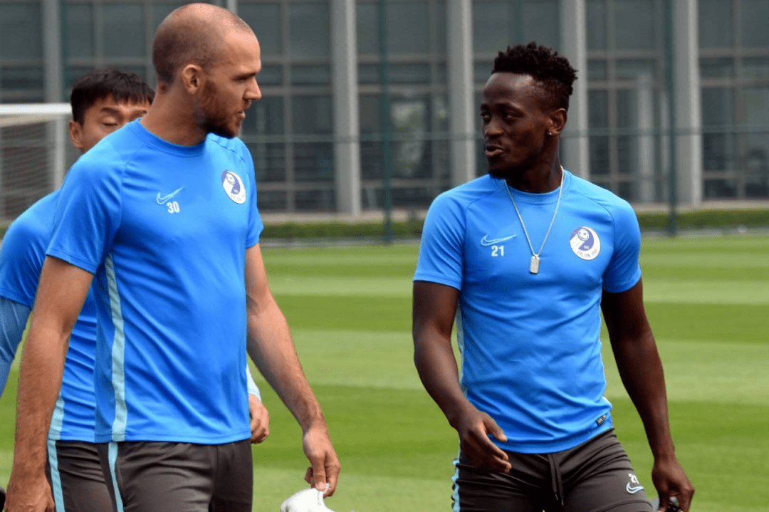 爱游戏体育- 法甲赛程吃紧，尼斯今夜迎来里程碑，球迷炸锅，阵容厚度经受考验