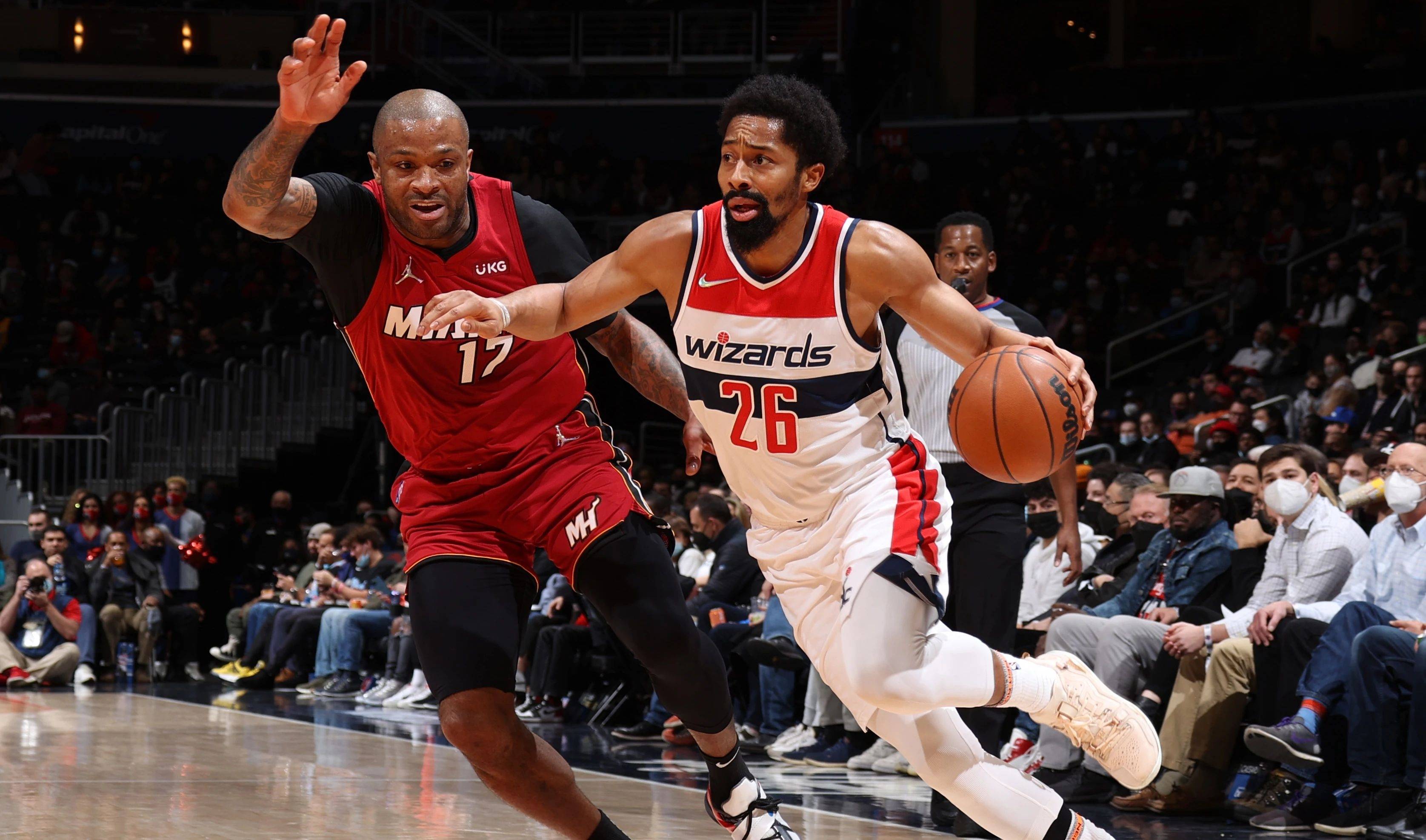 爱游戏体育-关于Rookie赛事官方发布挺进下一轮新规，热火争议不断！的信息